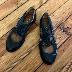 Aldo Tie Up Flats